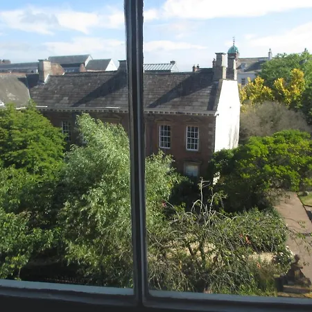 旅馆 卡莱尔市旅馆